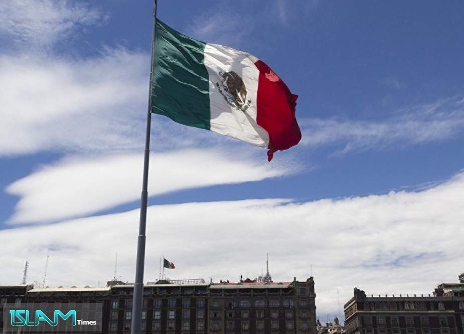 Bolivian Minister Calls on Mexico to Withdraw Asylum From Former Top Officials