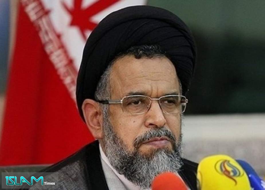 وزير الأمن الايراني: يقظة وفطنة الجامعيين أحبطت مؤامرات الأعداء