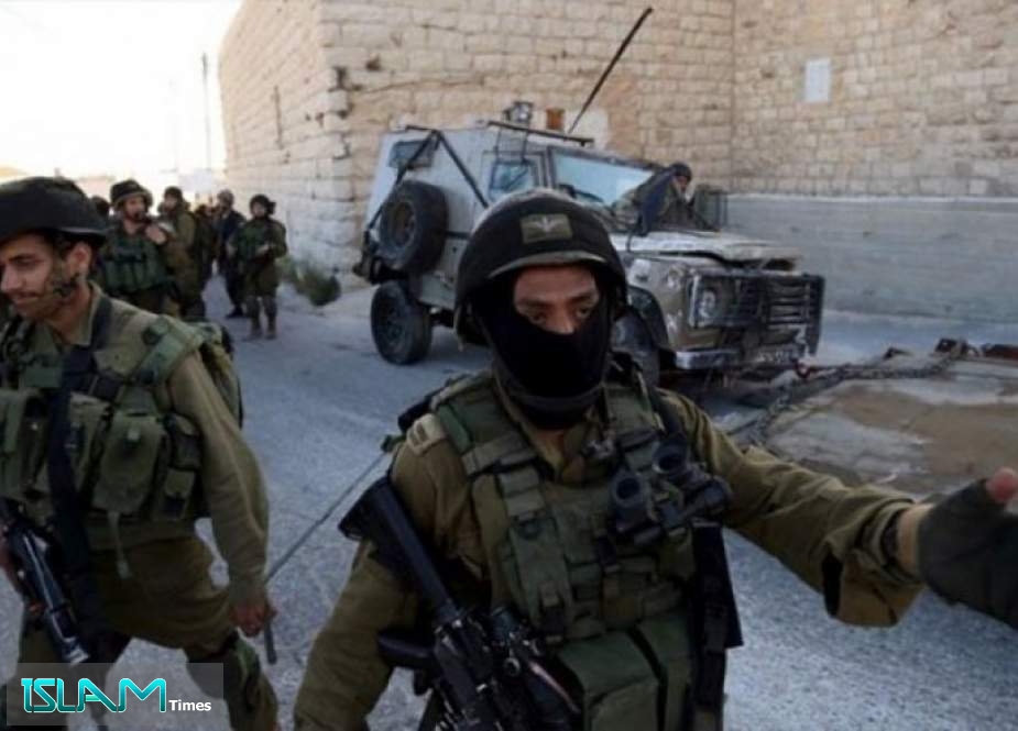 الاحتلال يعتقل طواقم تلفزيون فلسطين في القدس المحتلة