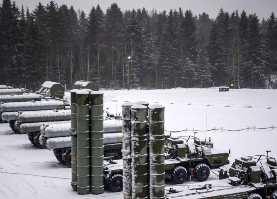 S-400 anti-aircraft missile systems during a drill.jpg
