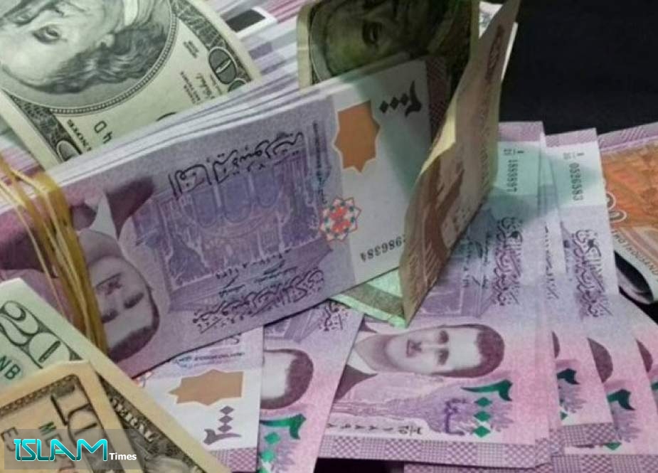 الليرة السورية تكسر موجة صعود الدولار الاميركي مجدداً