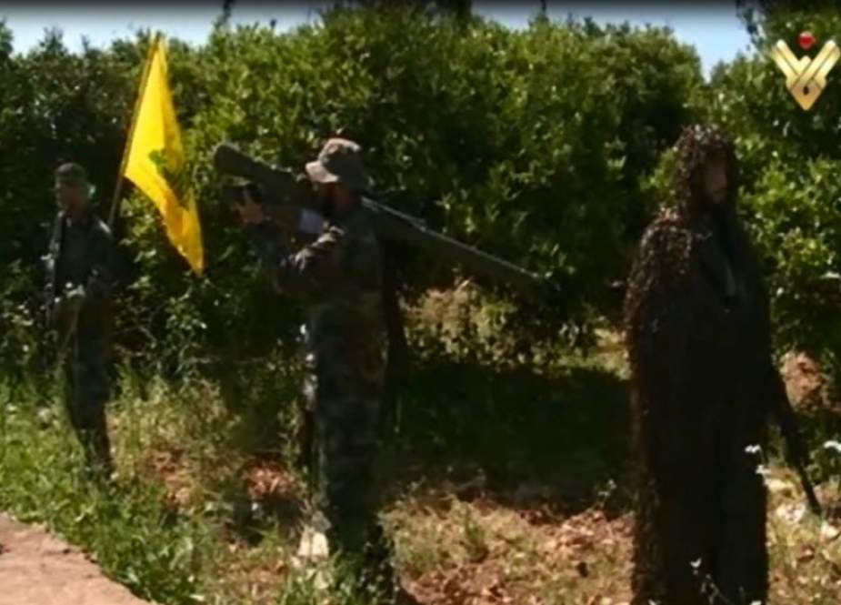 Hezbollah Soldiers at Lebanon-Palestine border.jpg