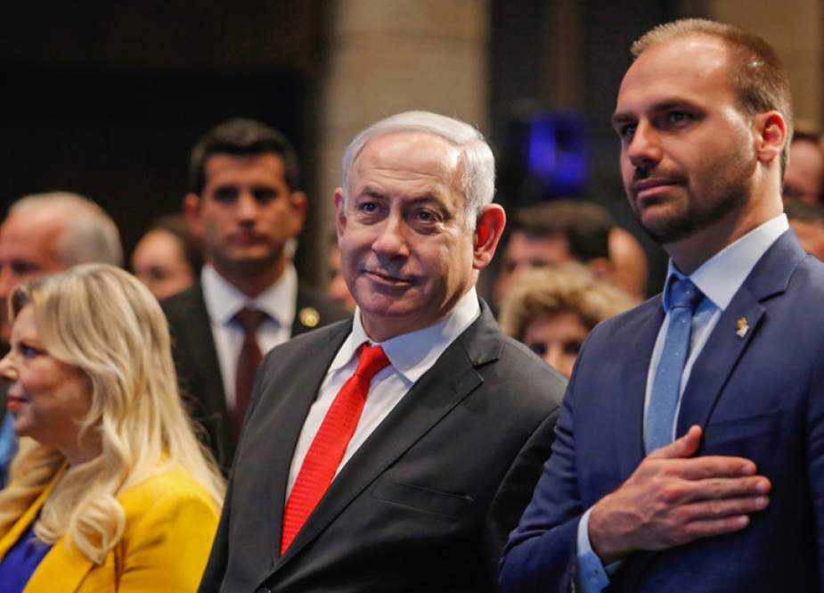Israeli PM Benjamin Netanyahu and his wife Sara with Brazilian Federal Deputy Eduardo Bolsonaro in Jerusalem.jpg