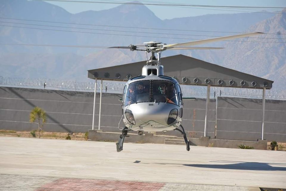 وزیراعلٰی خیبر پختونخوا کا ضلع مہمند میں پاک افغان سرحد كے اگلے مورچوں كا دورہ