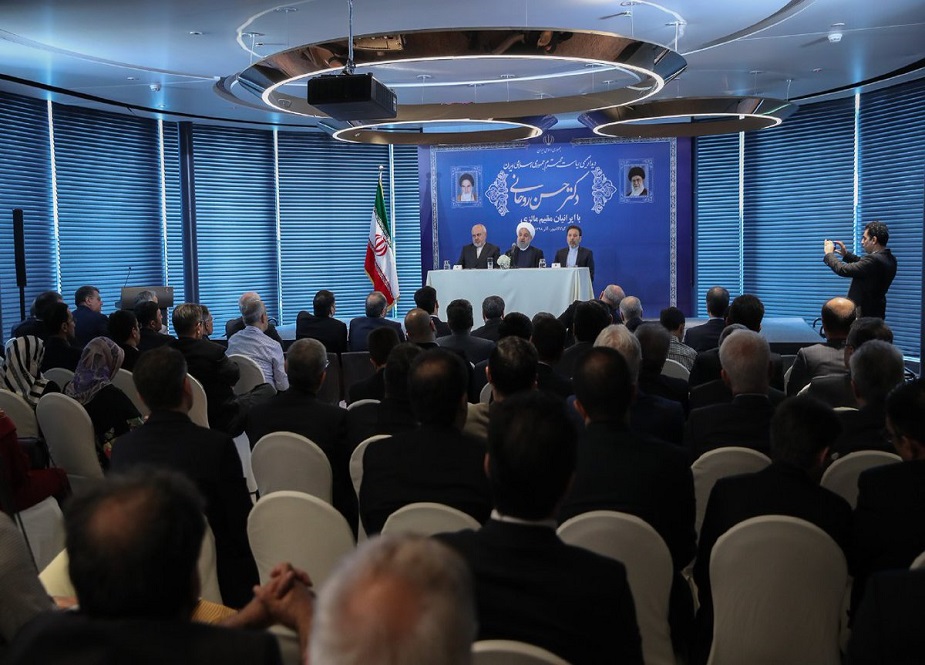 صدر حسن روحانی کی ملایشیاء میں مقیم ایرانیوں سے ملاقات