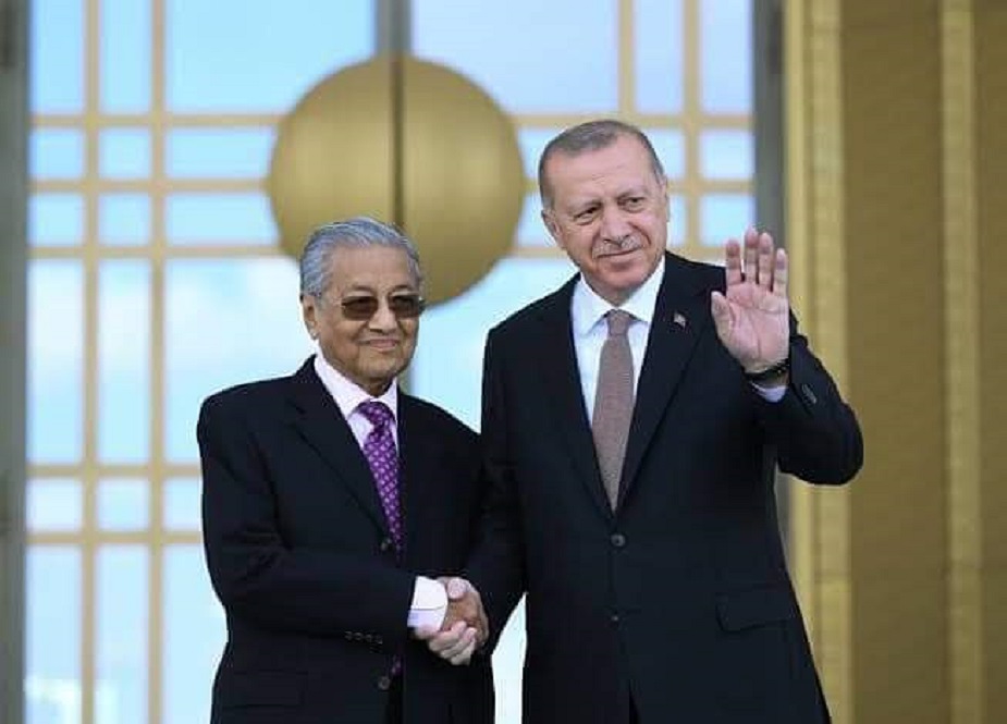 کالالمپور 2019ء سمٹ کے موقع پر ترک صدر ڈاکٹر مہاتیر محمد کیساتھ
