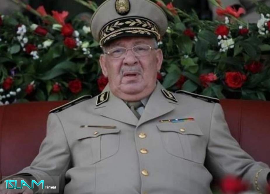 حماس تعزي بوفاة رئيس الأركان الجزائري