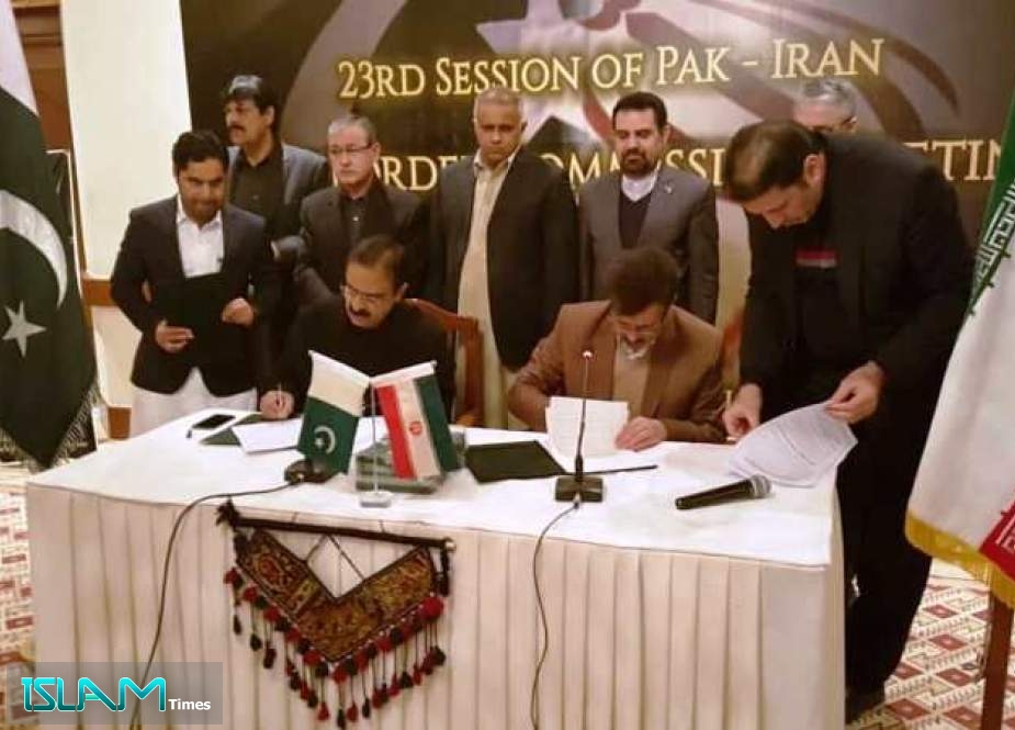 Iran and Pakistan Sign Border Agreement