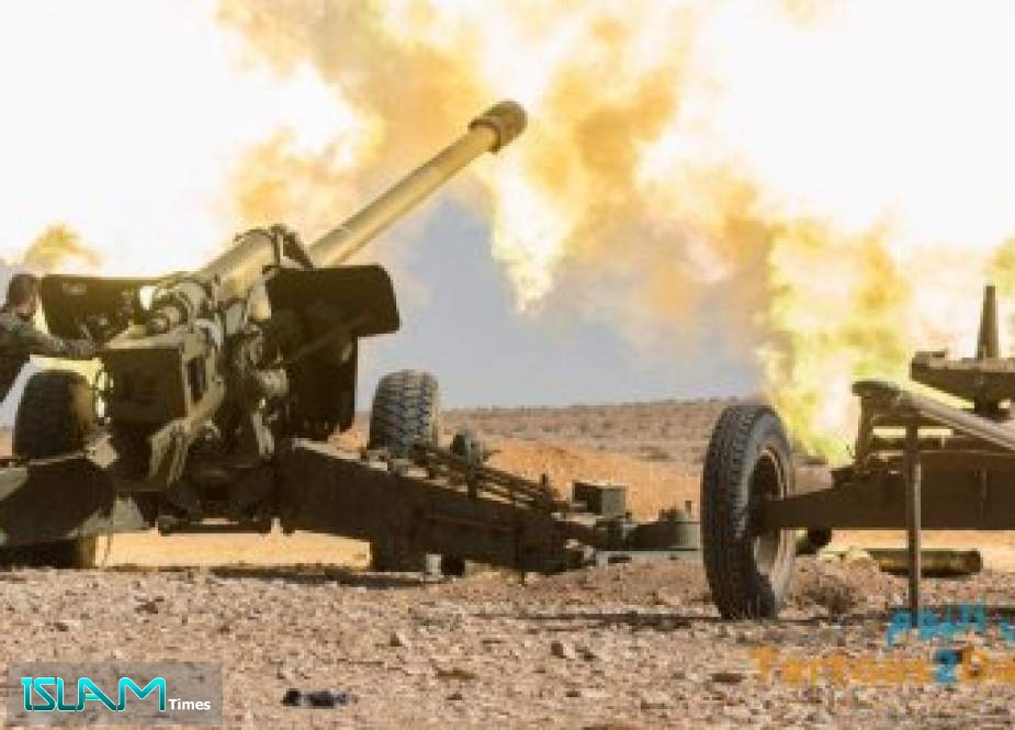 الجيش السوري يمهد ناريا تجاه مواقع المسلحين بريف حلب