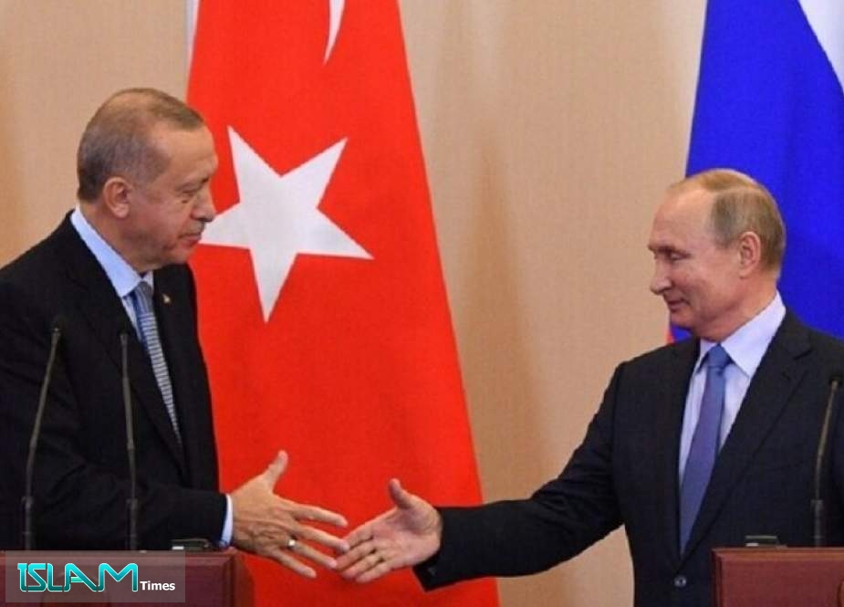 أردوغان ناشد بوتين التدخل للمساعدة بوقف تقدم الجيش السوري