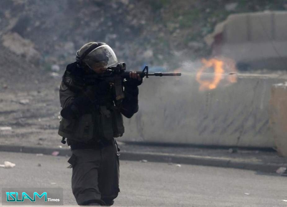 Israeli Regime Kills Three Palestinian Youths near Gaza Border