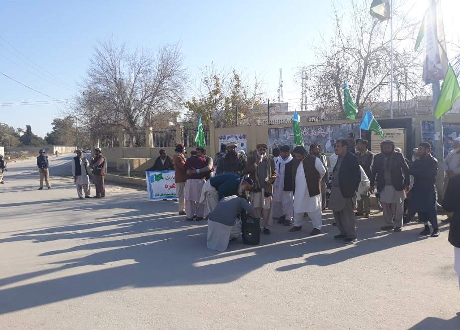 ڈی آئی خان، مہنگائی کیخلاف جماعت اسلامی کا احتجاج، عوام کی عدم شرکت