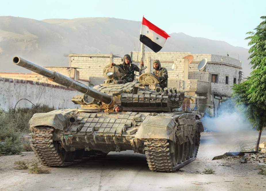 Syrian tank and soldiers.jpg