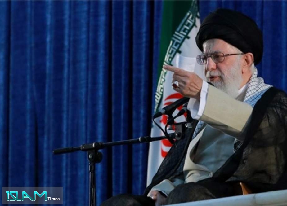 قائد الثورة الاسلامية يعلق على مليونية العراق