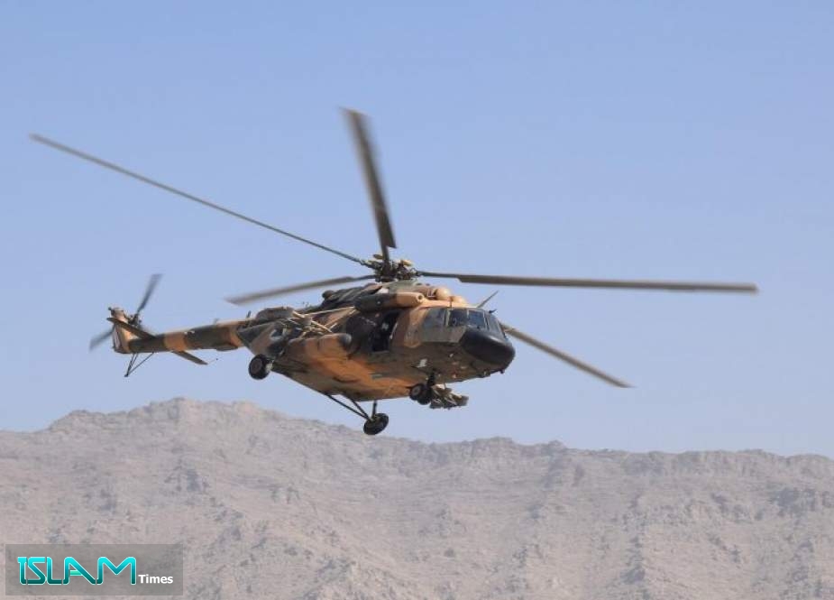 إصابة 4 جنود أفغان في هجوم صاروخي على مروحية عسكرية