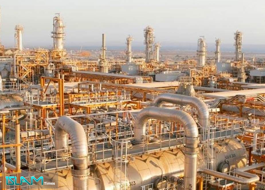 Iranian Company Developing World’s Largest Gas Field after Foreigners Withdrawal