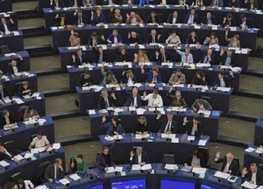 پارلمان اروپا توافق «برگزیت» را تصویب کرد