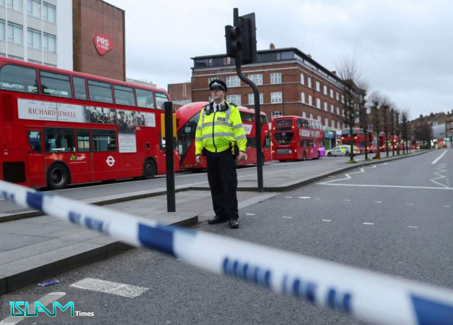 Attacker Was Shot Dead by Police After a Stabbing Attack in South London
