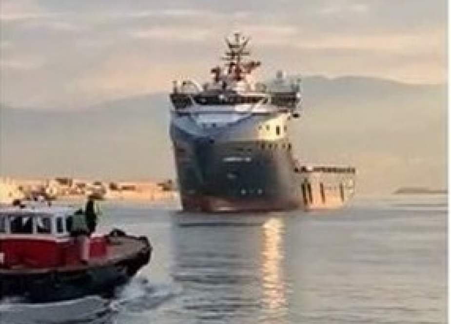 LUNDSTROM TIDE supply vessel docks at Beirut port.jpg