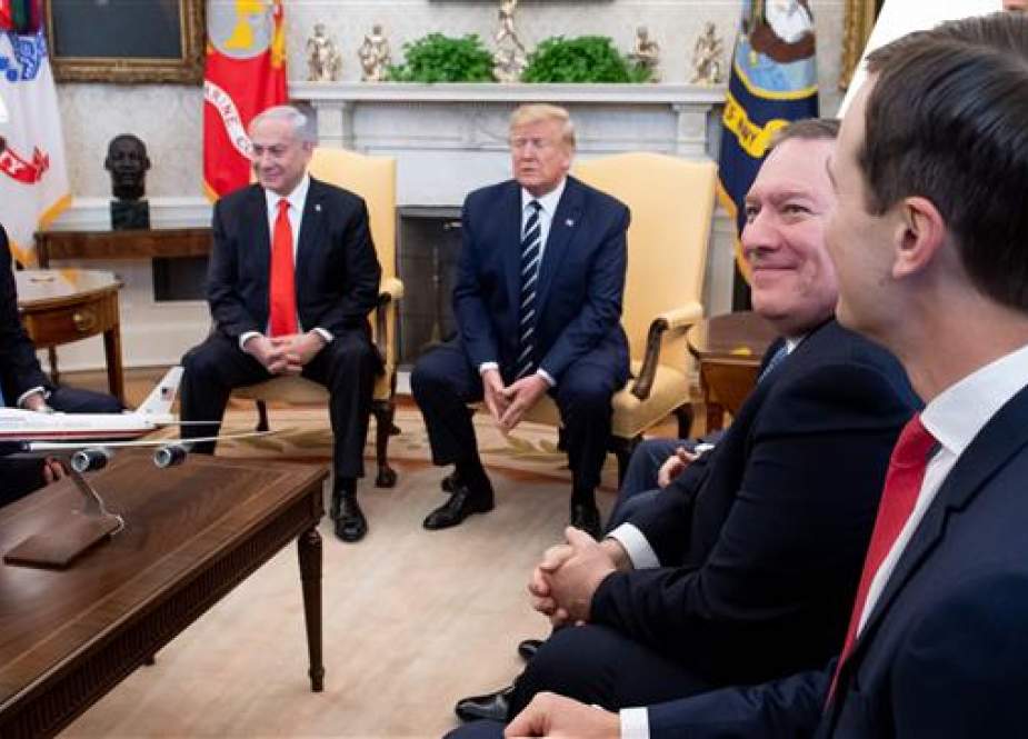 Donald Trump meets with Benjamin Netanyahu, Mike Pence, Mike Pompeo and  Jared Kushner in White House in Washington, DC.jpg