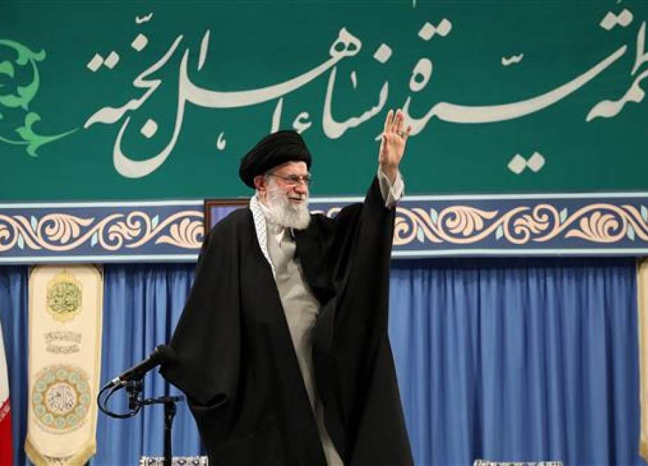 Ayatullah Khamenei: Iran Harus Memperkuat Tekad Para Pemudanya