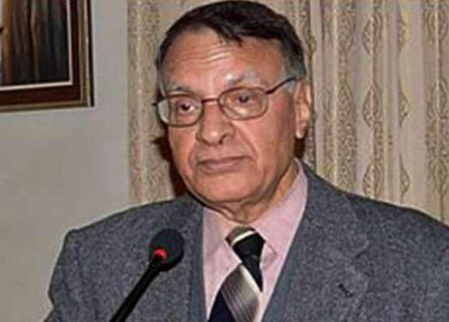 پاکستان، بھارت اور کشمیر کو ہی مذاکرات کے ذریعے مسئلہ حل کرنا ہو گا، شمشاد احمد
