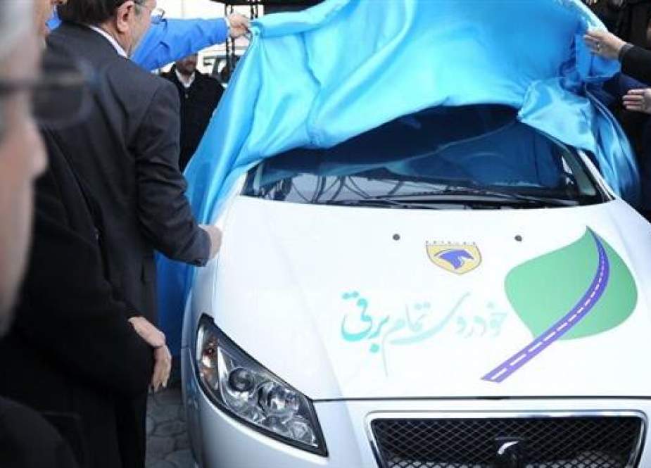 Electric car designed by a subsidiary of the Iran Khodro Company in Tehran.jpg