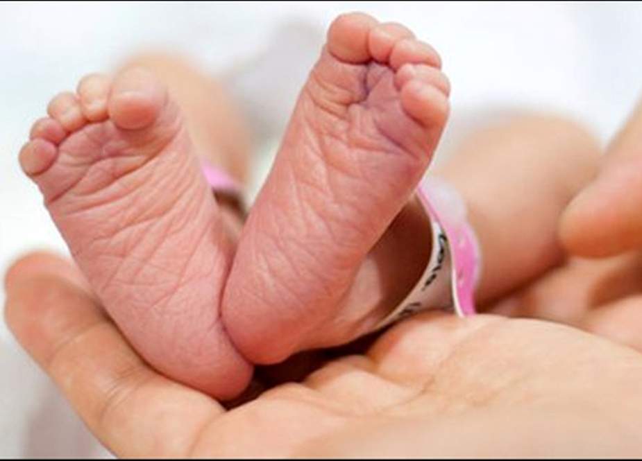 سعودی عرب میں خاتون کے ہاں ایک بیٹی اور 3 بیٹوں سمیت بیک وقت 4 بچوں کی پیدائش