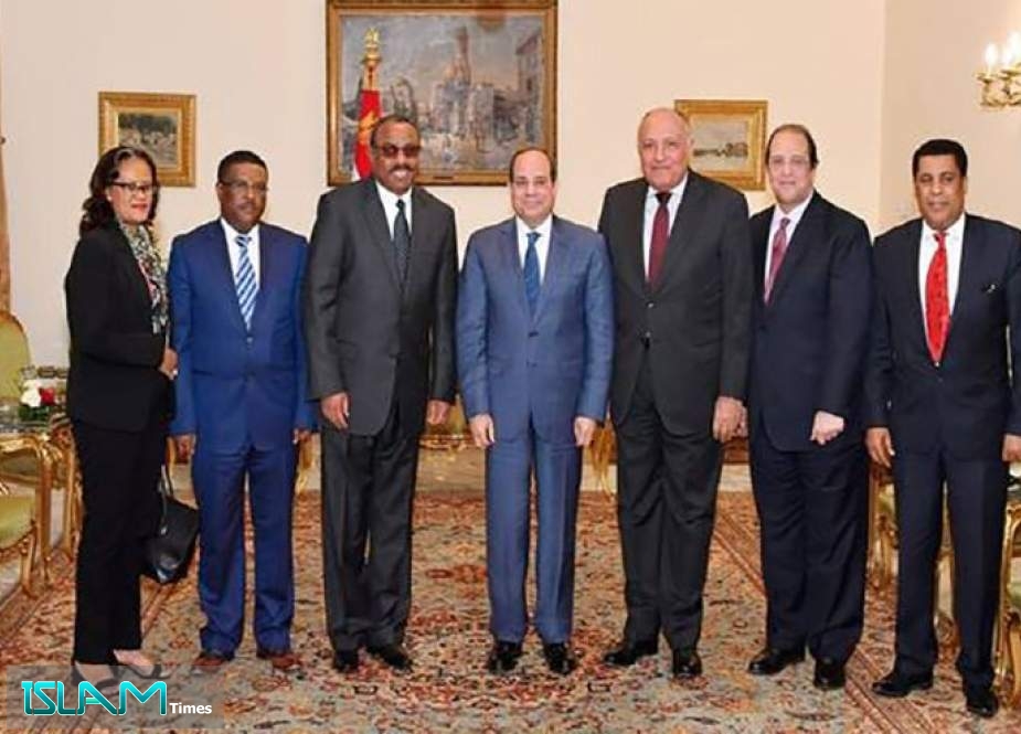 السيسي: مصر ملتزمة بإنجاح مفاوضات سد النهضة
