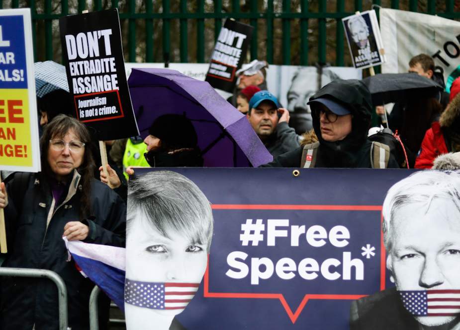 Assange Extradition Hearing Opens with Scathing Condemnation by Mainstream Media