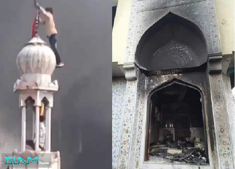 Hindu Mob Sets Mosque on Fire in Indian Capital