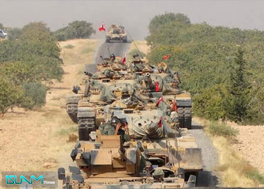 الجيش السوري يستهدف رتلا عسكريا تركيا ويدمر دبابة