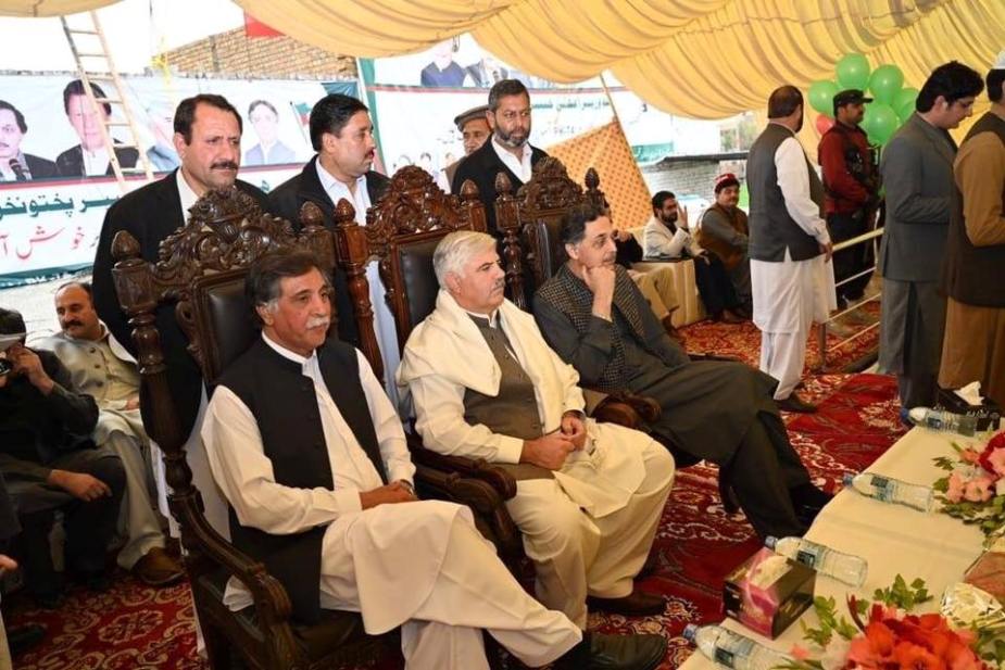 وزیراعلٰی خیبر پختونخوا محمود خان کا پشاور میں جلسے سے خطاب