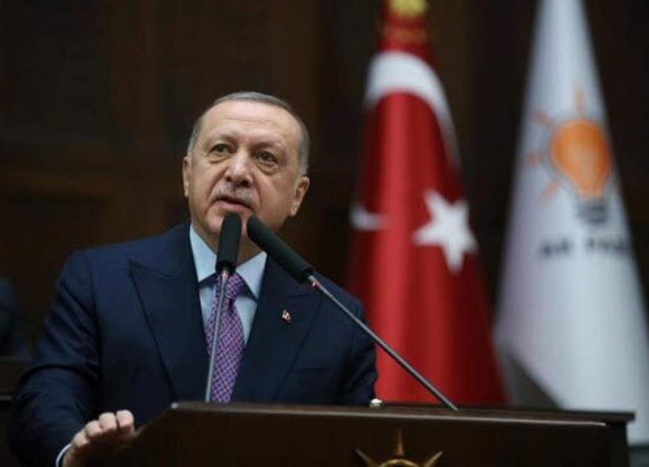 اردوغان: مهاجران آزادانه ترکیه را به سمت اروپا ترک می کنند