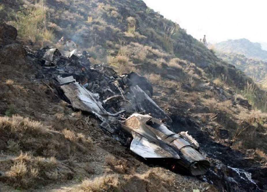 پاک فضائیہ کا ایف 16 طیارہ اسلام آباد میں گر کر تباہ