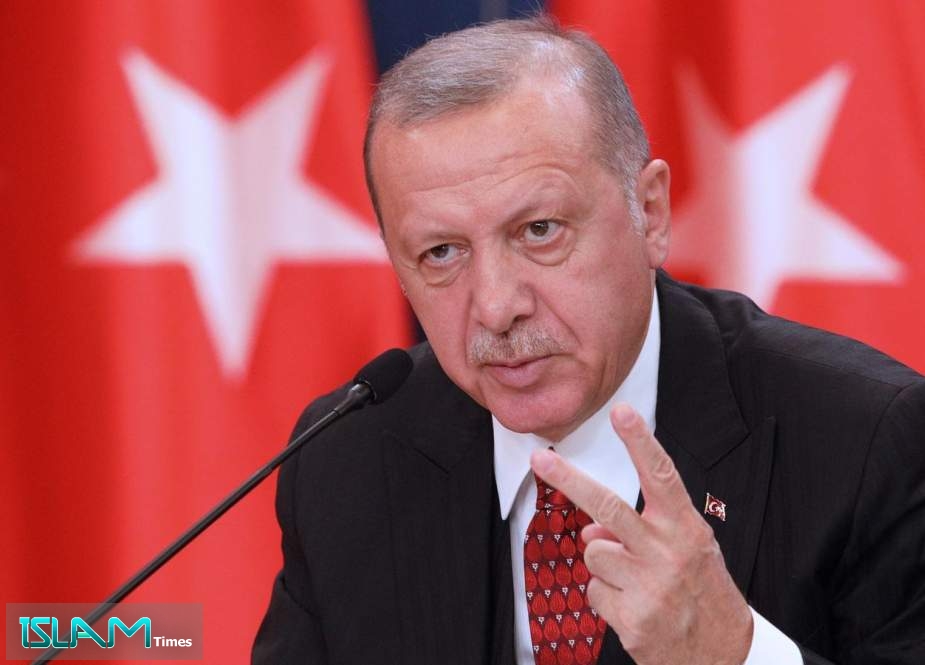 Erdogan Slams Greek Authorities Nazi Tactics in Treating Refugees