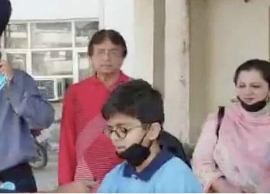کورونا وائرس، بھارت میں پھنسی پاکستانی فیملی وطن لوٹ آئی