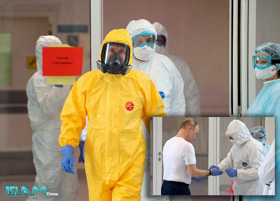Putin koronavirusa yoluxanların müalicə edildiyi xəsətəxanaya baş çəkdi