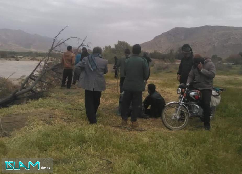 وفاة 4 افراد من القبائل الرحل جنوب ايران بسبب السيول