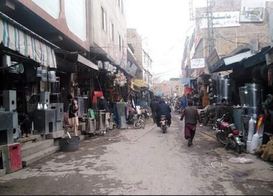 کوئٹہ میں لاک ڈاؤن، شہریوں نے حکومتی احکامات ہوا میں اڑا دیئے، بازاروں گلی محلوں میں رش