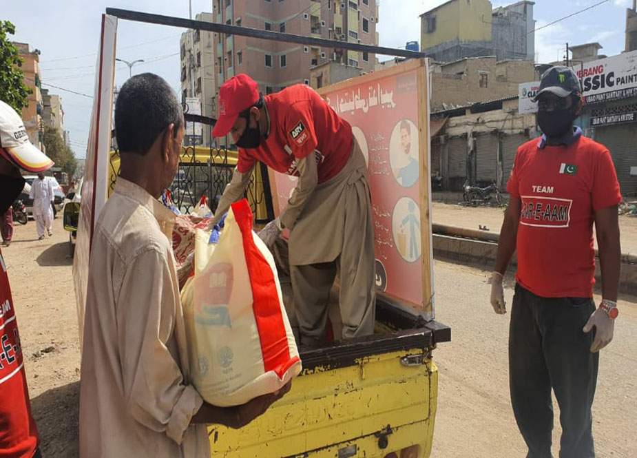 کراچی میں مفت راشن لے کر دکانوں میں فروخت کرنے کا انکشاف