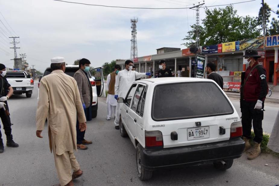 پشاور کی ضلعی انتظامیہ نے دفعہ 144 کی خلاف ورزی کرنے والے 55 افراد کو گرفتار کر لیا