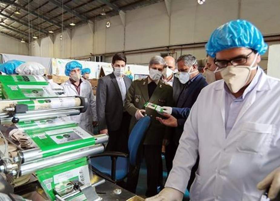 Masjid-Masjid Dirubah Menjadi Pabrik-pabrik Masker Untuk Memerangi Coronavirus