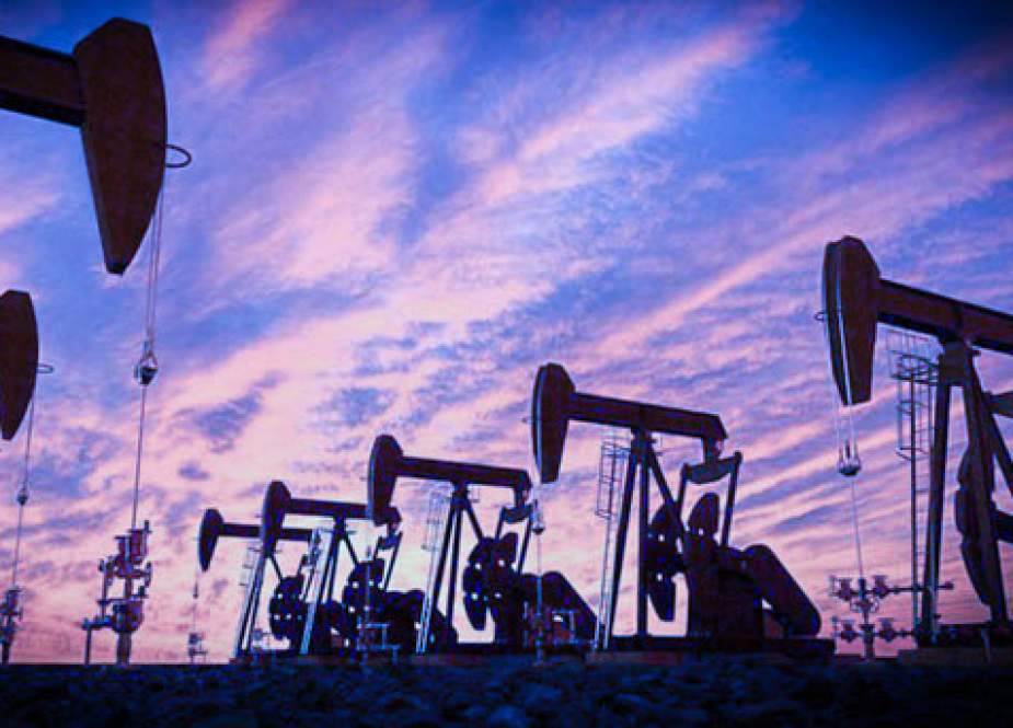 سقوط 306 درصدی نفت در آمریکا؛ علل و تاثیرات احتمالی؟