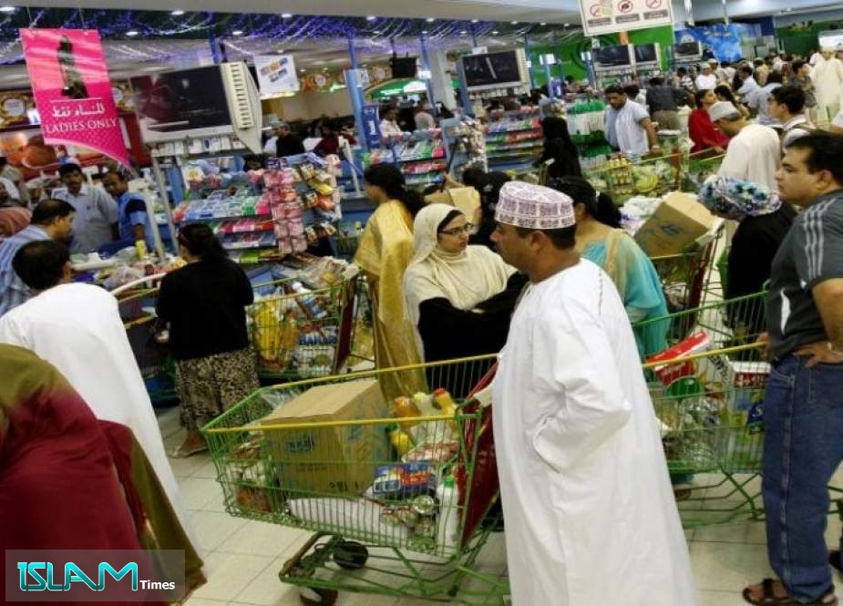 سلطنة عمان تقرر فتح أنشطة تجارية وإعادة شركات الصرافة