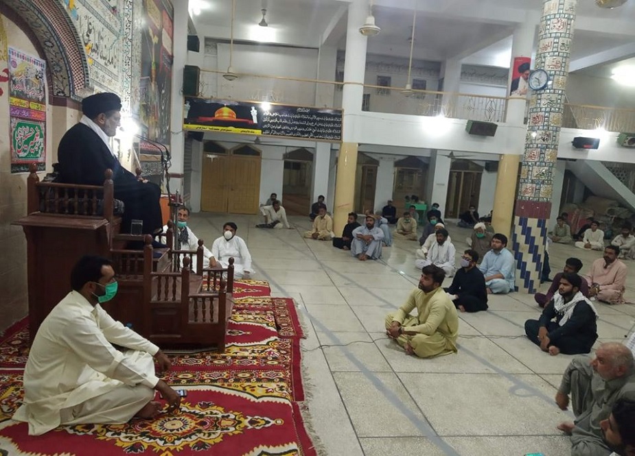 ڈیرہ غازی خان، ایام شہادت علی علیہ السلام کی مناسبت سے مجلس عزاء کی تصاویر