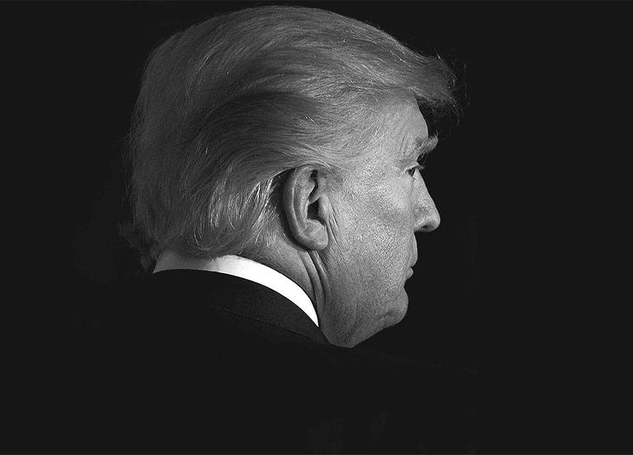 Stiv Şmid: “Tramp ABŞ tarixində ən qabiliyyətsiz prezidentdir”
