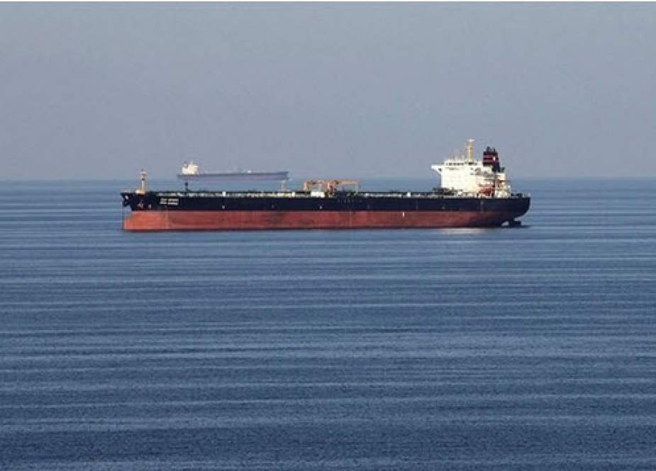 تهدید تانکرهای ایرانی توسط آمریکا نقض آزادی تجارت و دریانوردی است