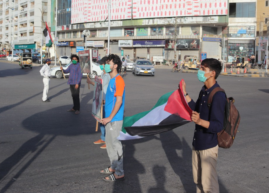 آئی ایس او کراچی کی القدس آگاہی مہم جاری، تین تلوار اور اسٹار گیٹ پر اسرائیل کیخلاف احتجاج