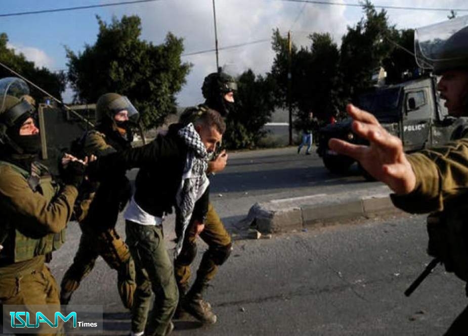اعتقالات ومداهمات في مدن الضفة الغربية